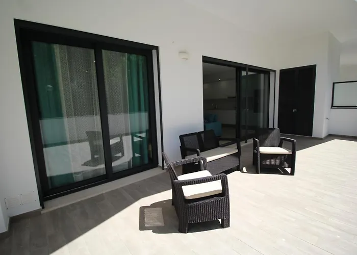 T1 Bellevue Terrace Apartment Portimão