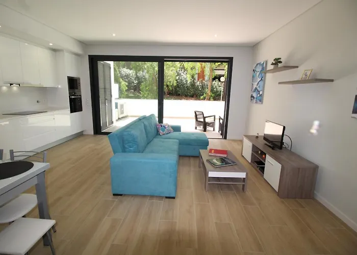 T1 Bellevue Terrace *