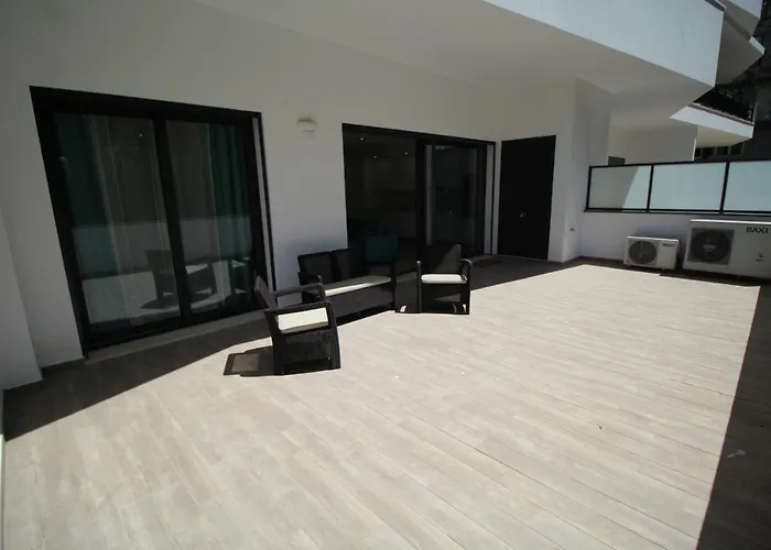 T1 Bellevue Terrace Apartment Portimão